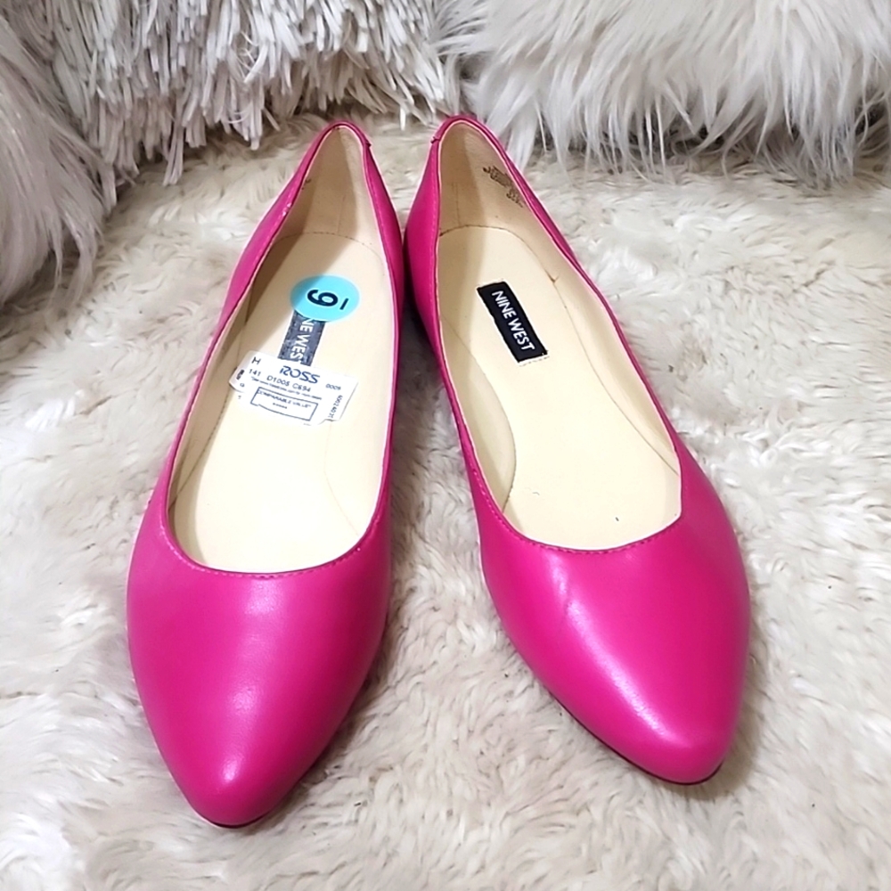 NINE WEST SANDALS